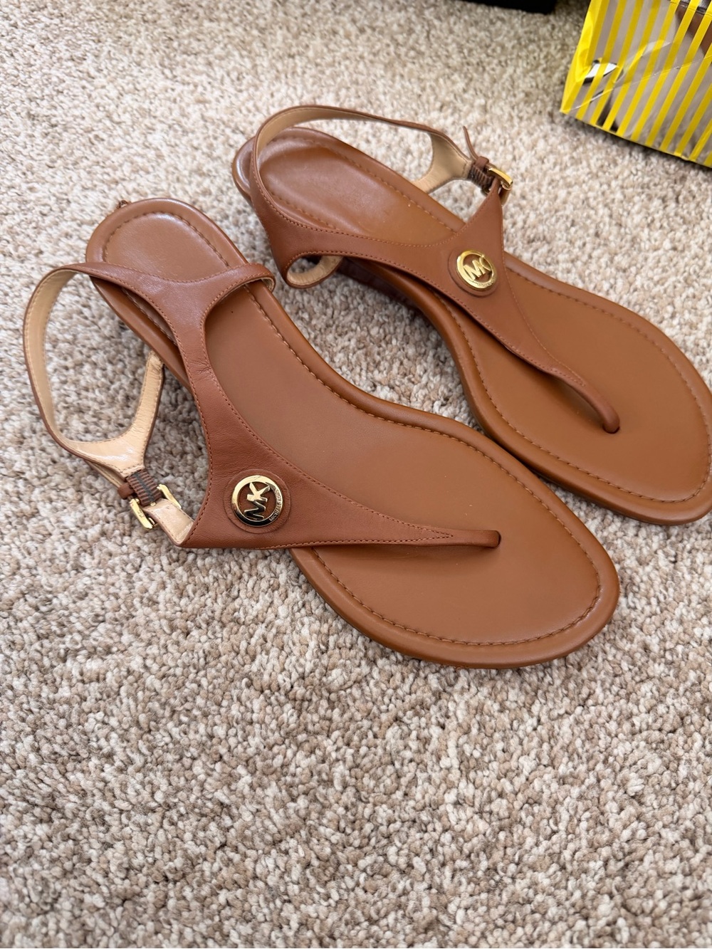 Michael Kors Cognac Leather T-strap Sandals with Gold Logo